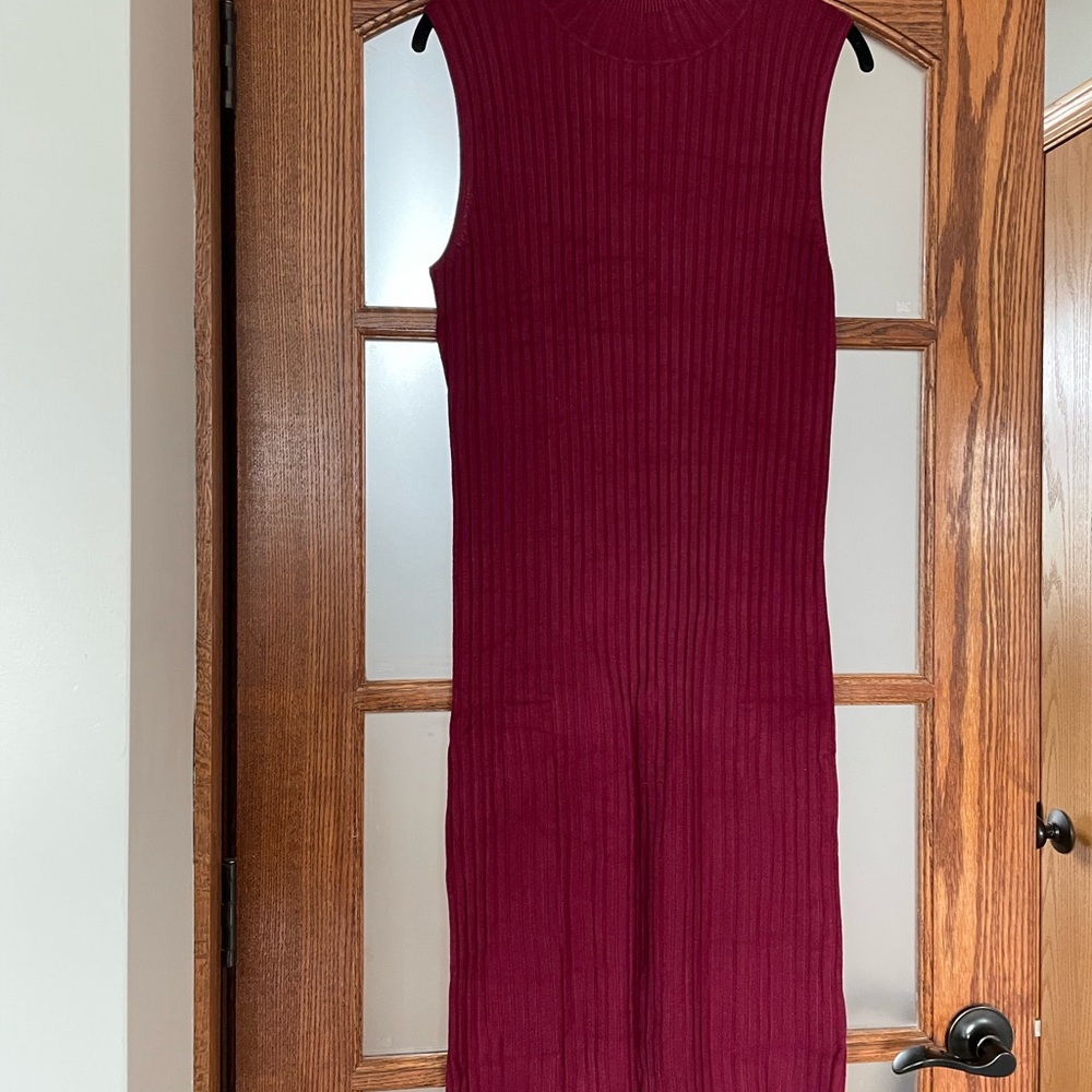 BrAnd New- Knit & Love Slim Fit Knit Dress- XL - Color: Red Wine